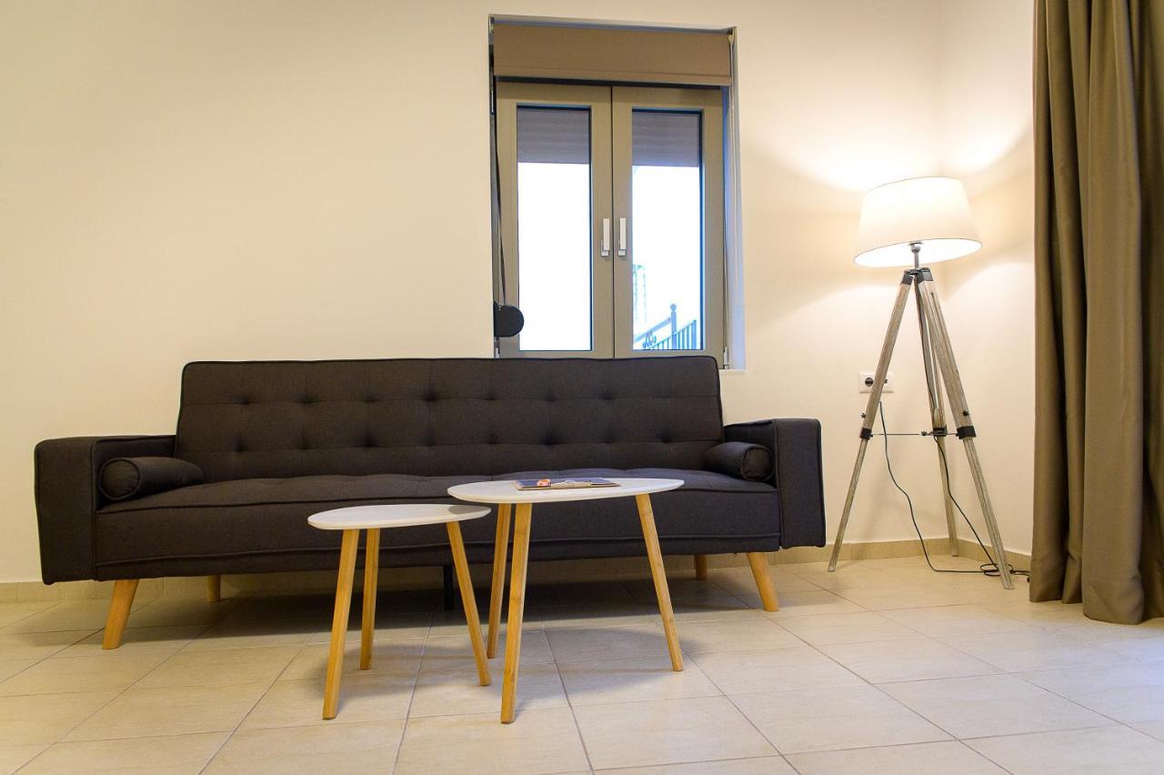 Uni Island - City Center Suites Iraklio Eksteriør billede