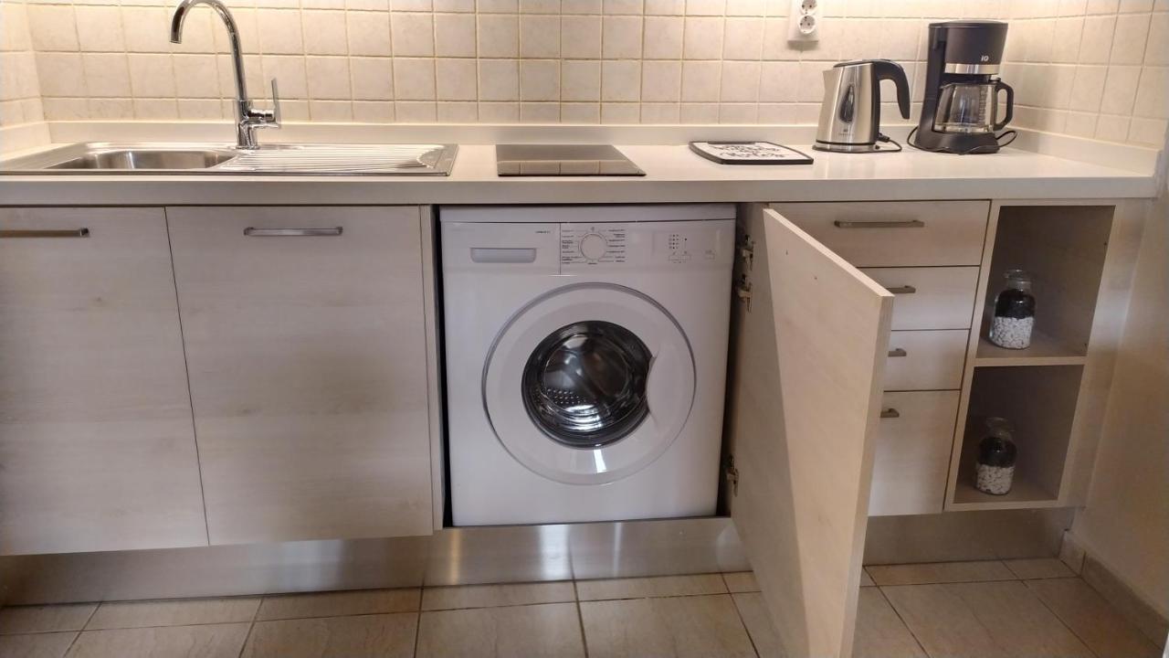 Uni Island - City Center Suites Iraklio Eksteriør billede