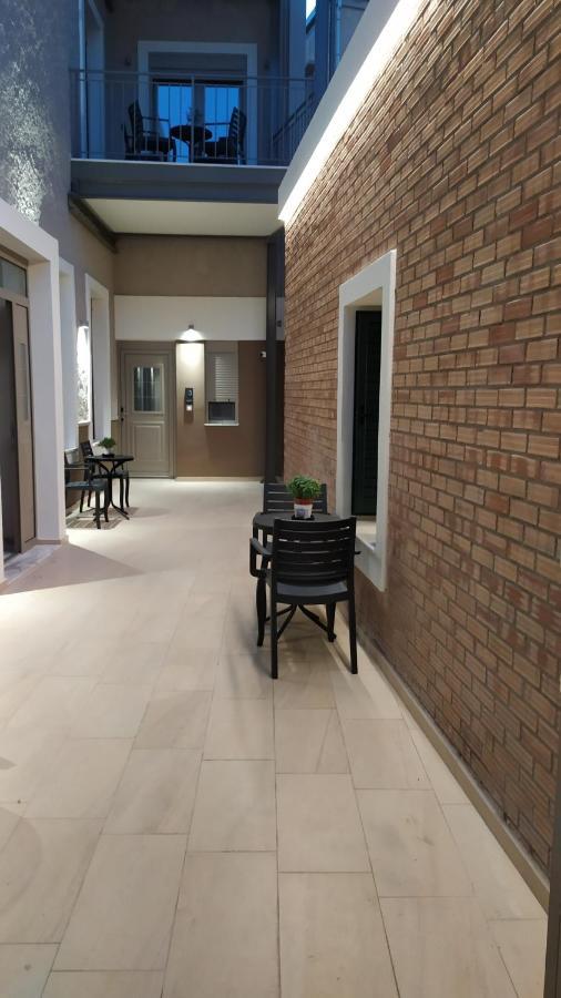 Uni Island - City Center Suites Iraklio Eksteriør billede